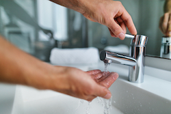 Effects of Hot Water on Hands