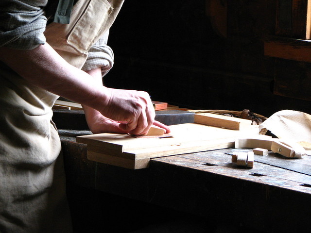 carpentry-hand-pain