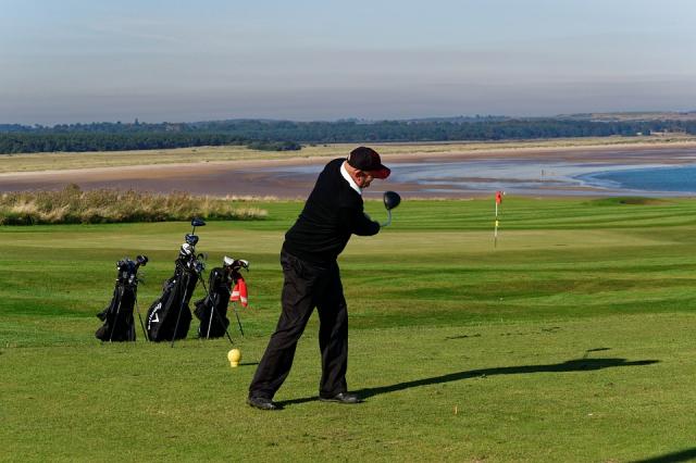 Golfing tips to improve your short game